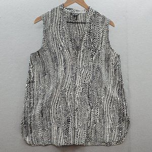 Nic+Zoe Sleeveless Double V-Neck Shirt Side Split Tunic Hem Chevron Vine Print L